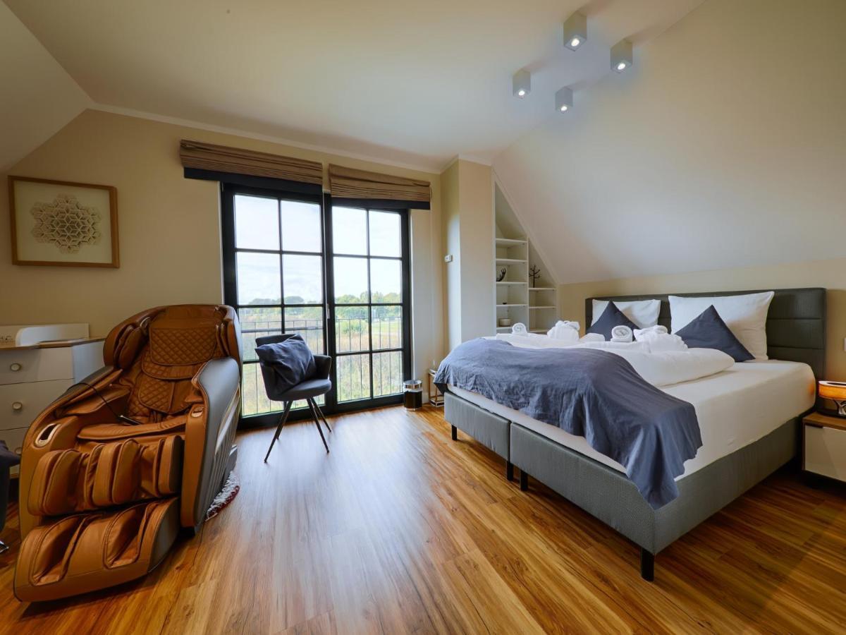 Reetland Am Meer - Premium Reetdachvilla Mit 3 Schlafzimmern, Sauna, Kamin Und Massagesessel F05 ドランスケ エクステリア 写真